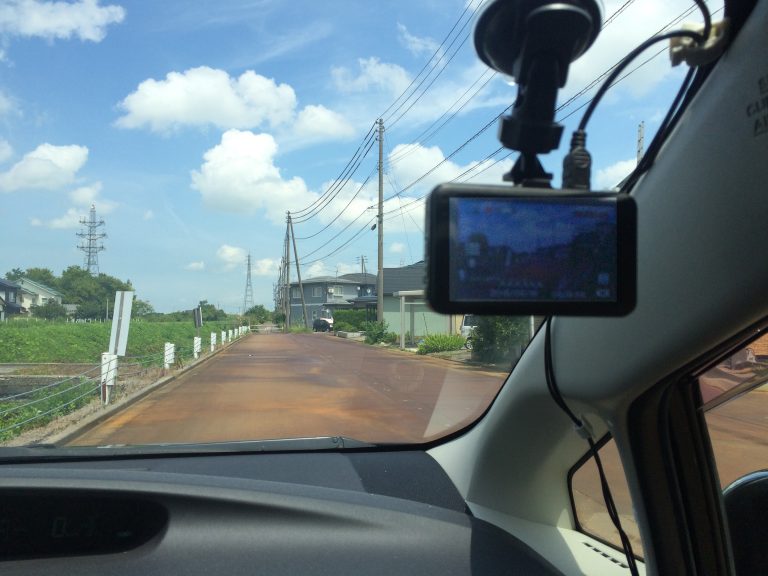 煽り運転回避の方法とされたら逃げるか録画して通報するのがベスト 未来ポケット 煽り運転回避の方法とされたら逃げるか録画して通報するのがベスト 未来ポケット